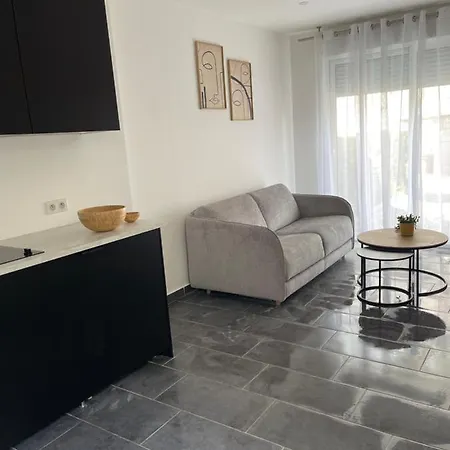 Studio Tout Confort, Au Pied De Toute Commodite, 2 Apartmán *